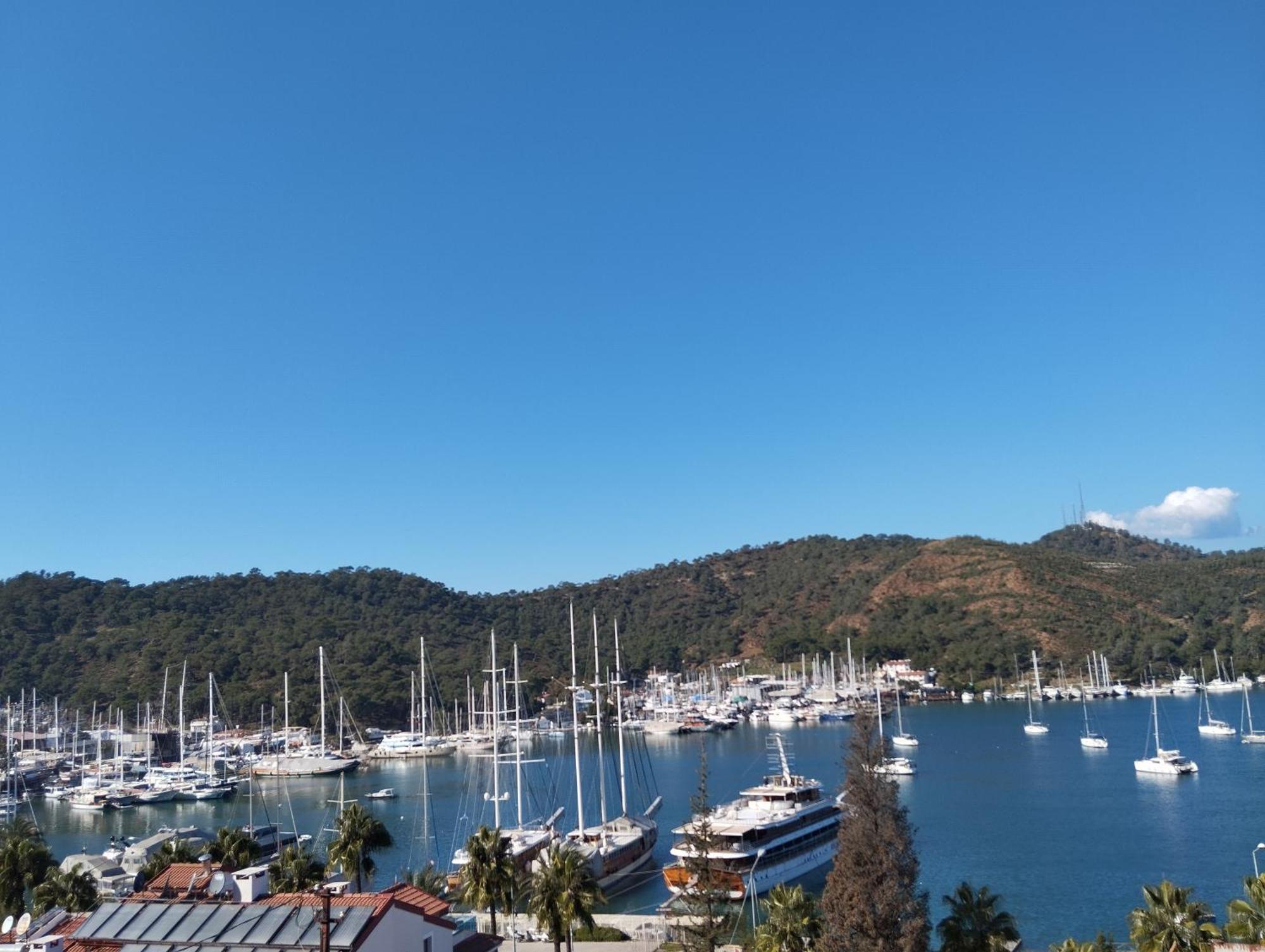 Duygu Apart Spellbinding Sea Views Fethiye Rom bilde