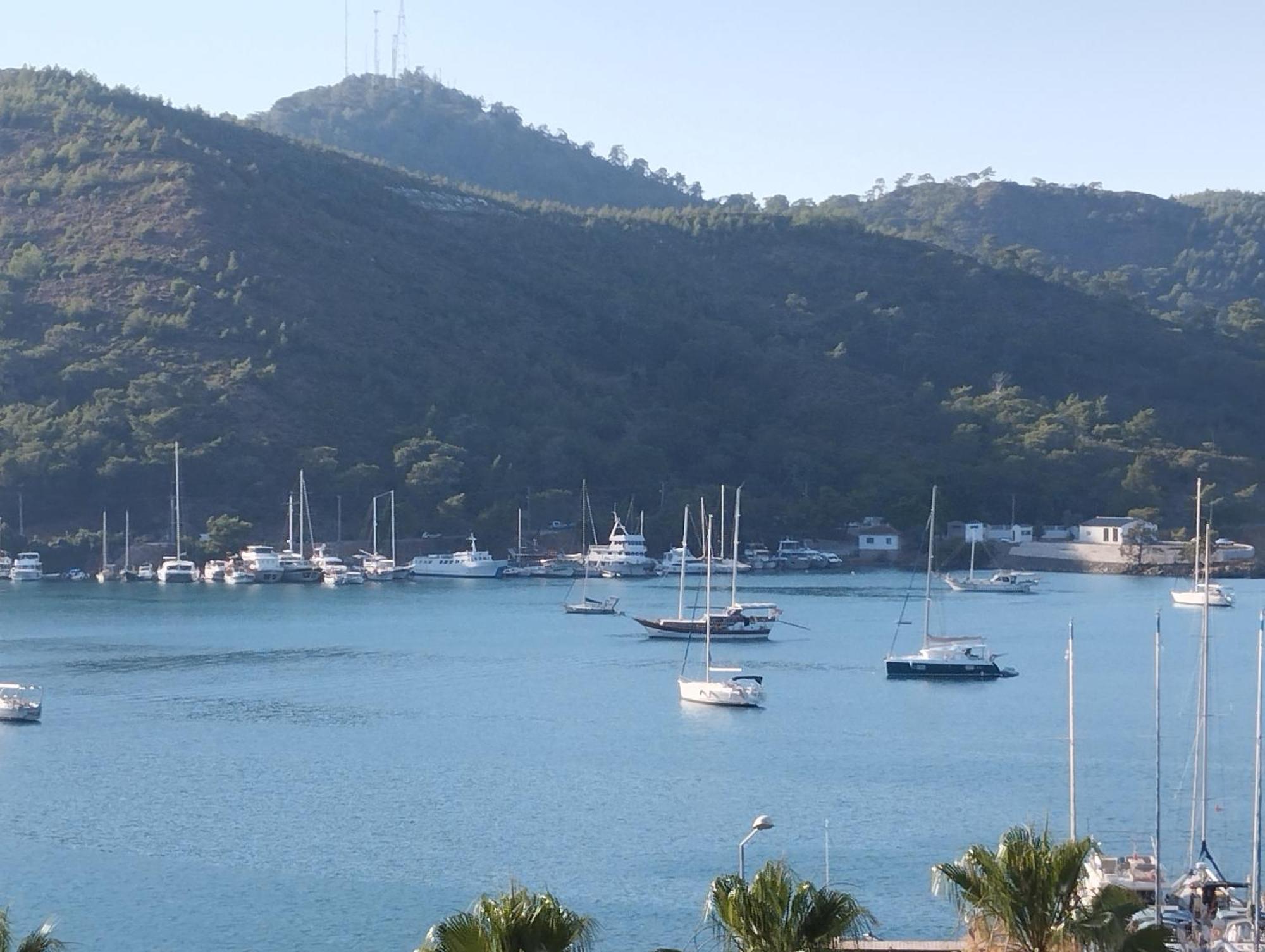 Duygu Apart Spellbinding Sea Views Fethiye Rom bilde