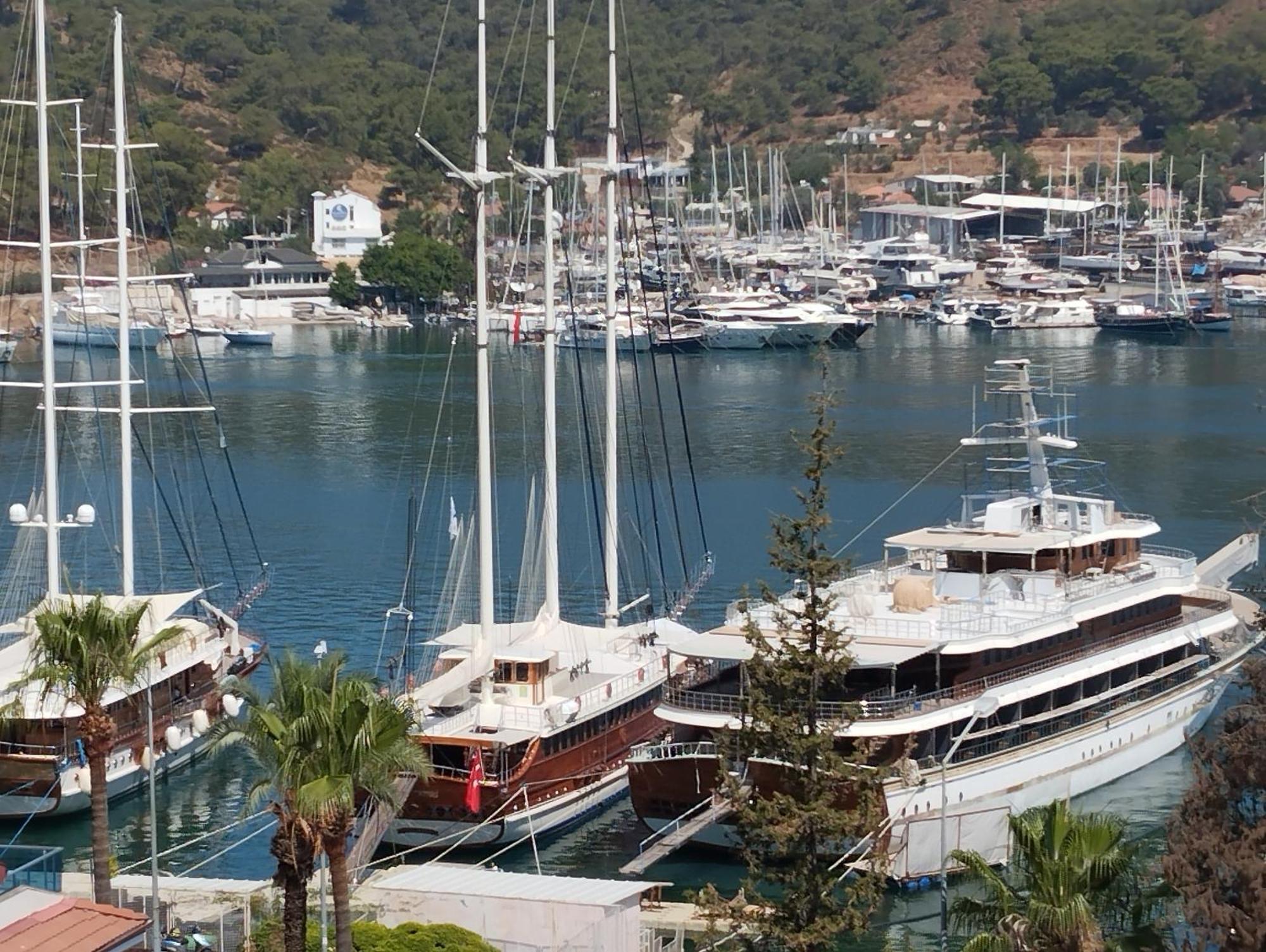 Duygu Apart Spellbinding Sea Views Fethiye Rom bilde